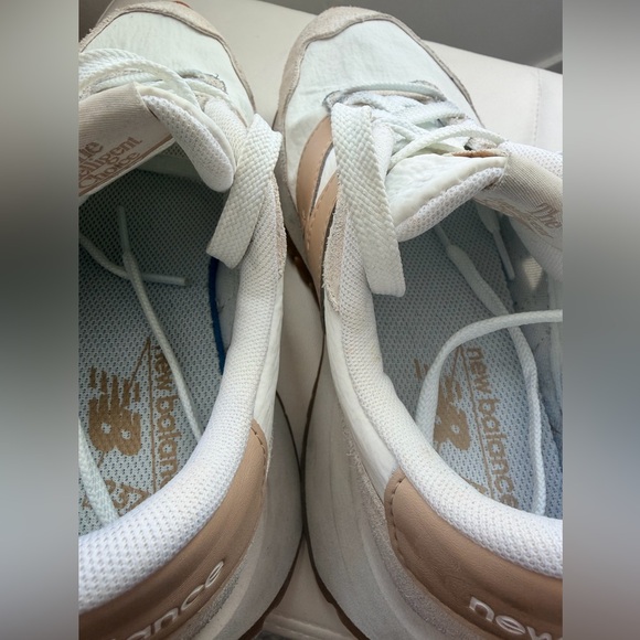 New Balance 237 Cream Suede Sneakers 6.5(US) - Picture 10 of 14